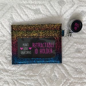 💕**NWT** Peace Love Unicorns Retractable ID Holder 💕